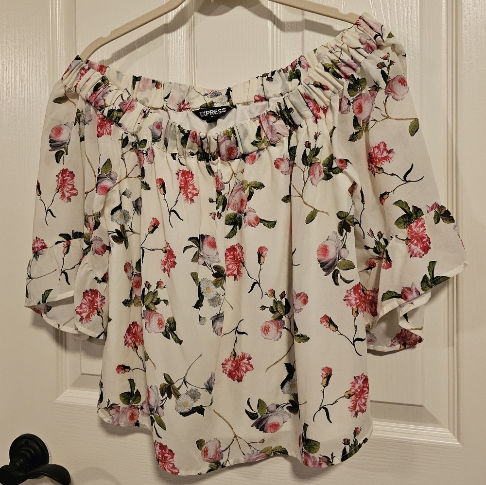 Express Floral Blouse-Small